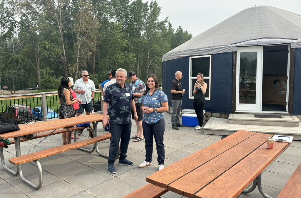 Chamber BB EvBent Showcases New Luxury RV Lodging